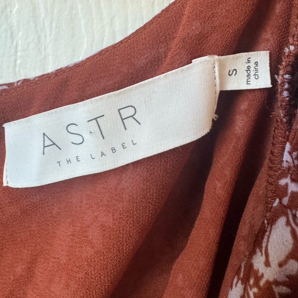 ASTR THE LABEL Floral Cutout Long Sleeve Midi Dress Size Small - Picture 6 of 8